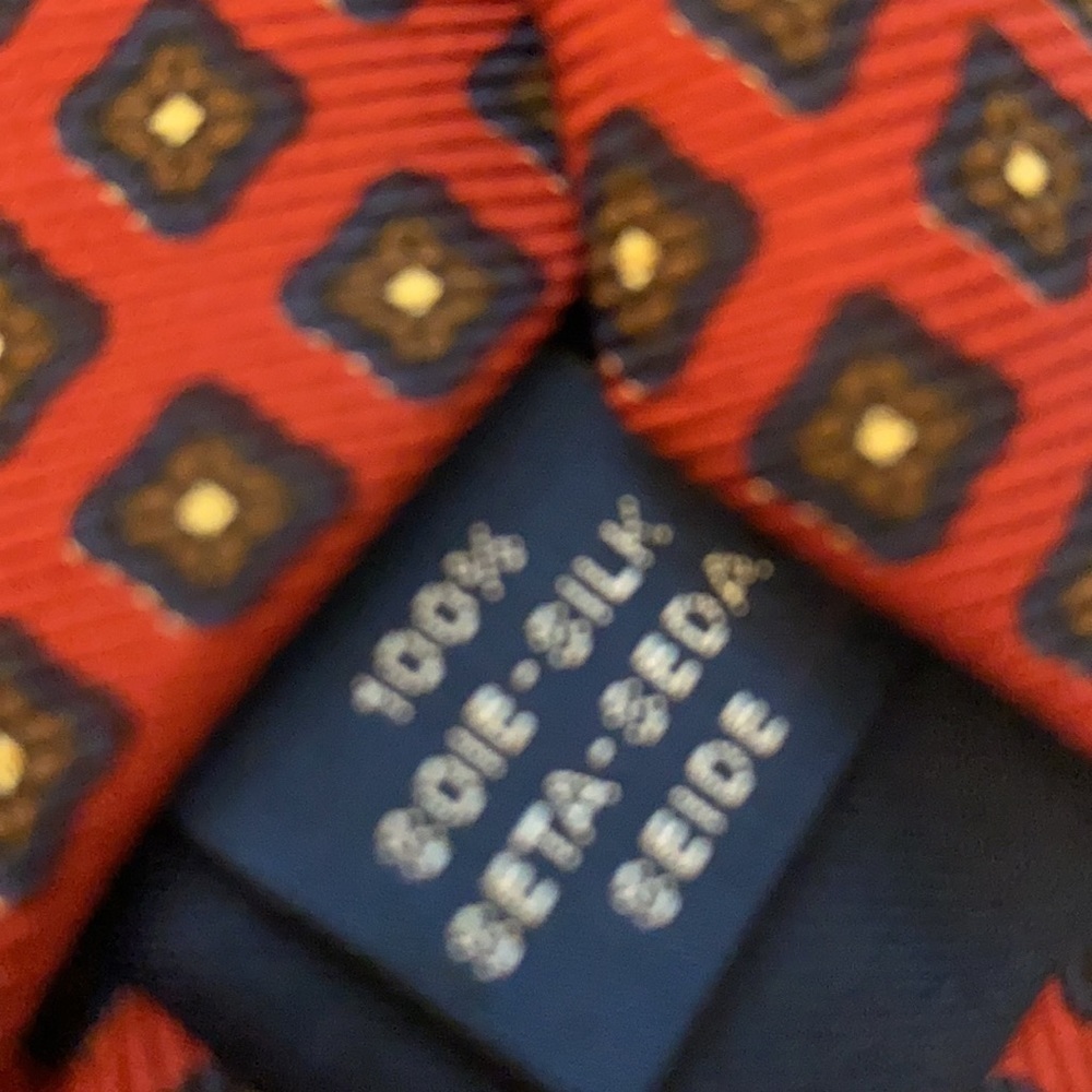 Breuer Red Diamond Pattern Silk Tie Handmade Italy - Picture 4 of 4